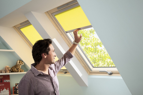 Окно мансардное дерево, лак ручка снизу Velux GLL FK06 1061B Дизайн WoodLine 66*118см фото 4