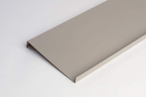 Отлив оконный оцинкованный c порошковым покрытием 0,4мм ширина более 625 мм RAL 7037