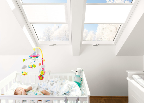 Окно мансардное дерево, лак ручка снизу Fakro FTT U8 Thermo с окл. EHV-AT+XDK Lux 78*98см фото 5