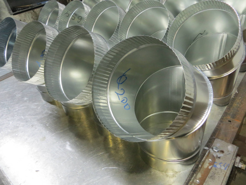 Колено водосточное оцинкованное ф140х400x400мм