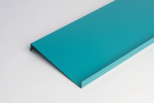 Отлив оконный оцинкованный c порошковым покрытием 0,45мм ширина более 625 мм RAL 5021 Отлив оконный оцинкованный c порошковым покрытием 0,45мм ширина более 625 мм RAL 5021