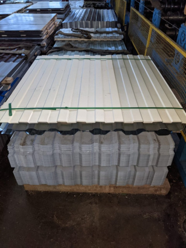 Профнастил оцинкованный с полимерным покрытием полиэстер С8 Grand line Optima 0,4х1200мм RAL 9003 фото 2