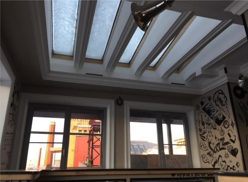 Окно мансардное дерево, лак ручка снизу Werso ОС 55*98см фото 7