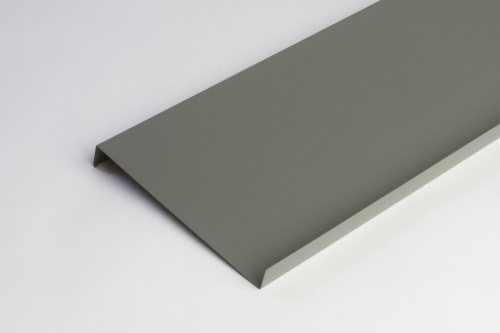 Отлив оконный оцинкованный c порошковым покрытием 0,4мм ширина более 625 мм RAL 7039