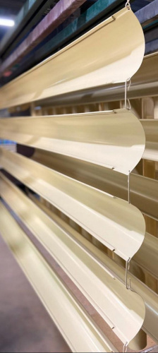 Желоб водосточный оцинкованный порошок ф180х2000мм RAL 1014 Желоб водосточный оцинкованный порошок ф180х2000мм RAL 1014