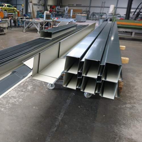 Откос оконный, дверной простой оцинкованный c порошковым покрытием 0,7мм ширина более 625 мм RAL 6005 фото 7