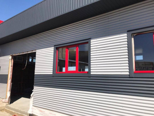 Профнастил оцинкованный с полимерным покрытием полиэстер С15 buildstor 0,5х1180мм RAL 7024 Графитовый серый фото 6