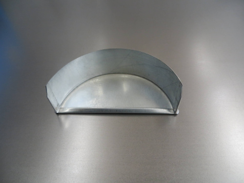 Заглушка желоба водосточного оцинкованная ф180мм