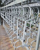 Крепление желоба водосточного c порошковым покрытием ф180x350мм RAL 7039