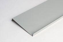 Отлив оконный оцинкованный c порошковым покрытием 0,7мм ширина более 625 мм RAL 9002