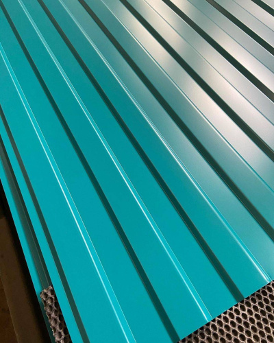 Профнастил оцинкованный с полимерным покрытием полиэстер С10 buildstor 0,45х1180мм RAL 5021 Водная синь фото 5