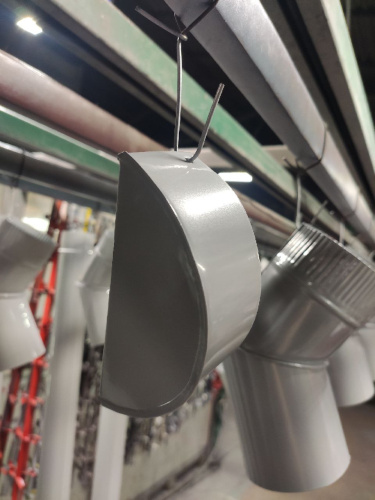 Заглушка желоба водосточного оцинкованная порошок ф120мм RAL 9006 Заглушка желоба водосточного оцинкованная порошок ф120мм RAL 9006