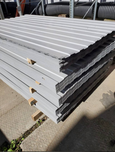 Профнастил оцинкованный с полимерным покрытием полиэстер С8 buildstor 0,4х1180мм RAL 7004 Сигнальный серый фото 2