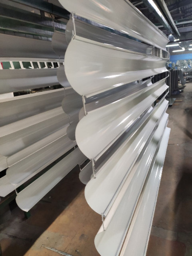 Желоб водосточный оцинкованный порошок ф120х2000мм RAL 9003