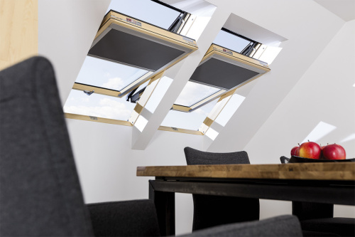 Окно мансардное дерево, лак ручка снизу Fakro FTP-V L3/P2 ThermoPro Profi 114*140см фото 17