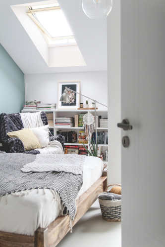 Окно мансардное дерево, лак ручка снизу Fakro FTP-V U4 ThermoPro (под заказ) Profi 134*98см фото 24