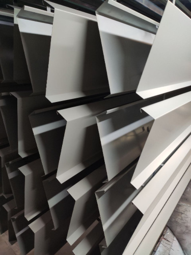 Лобовая планка (RAL 7035) оцинкованная, с порошковым покрытием 0,45 мм фото 5