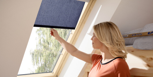 Окно мансардное дерево, лак ручка сверху Velux GZL CK04 1051 Комфорт WoodLine 55*98см фото 8