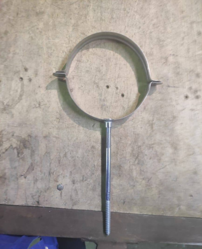 Крепление водосточный трубы шпилька оцинкованное ф140х10х250мм