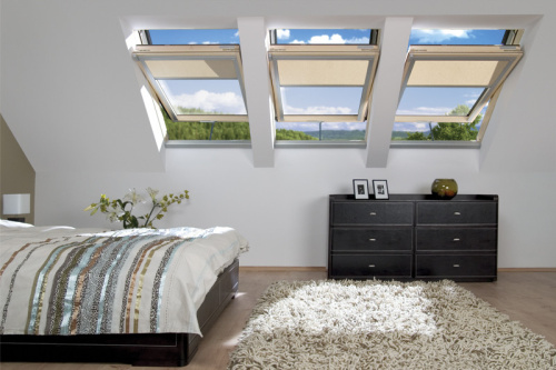 Окно мансардное дерево, лак ручка снизу Fakro FTP-V U3 ThermoPro Profi 114*118см фото 29