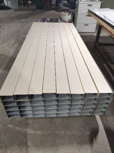 Планка стыковочная RAL 1013 оцинкованная c порошковым покрытием 0,45мм фото 2