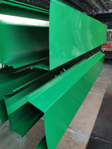 Парапет плоский RAL 6032 полиэстер 0,45 мм фото 3 Парапет плоский RAL 6032 полиэстер 0,45 мм фото 3