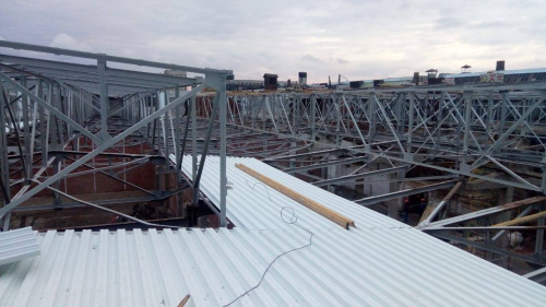 Профнастил оцинкованный с полимерным покрытием полиэстер Н75 buildstor 0,7х800мм RAL 2004 Оранжевый фото 4 Профнастил оцинкованный с полимерным покрытием полиэстер Н75 buildstor 0,7х800мм RAL 2004 Оранжевый фото 4