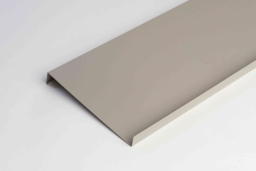 Отлив оконный оцинкованный c порошковым покрытием 1,2мм ширина более 625 мм RAL 7036