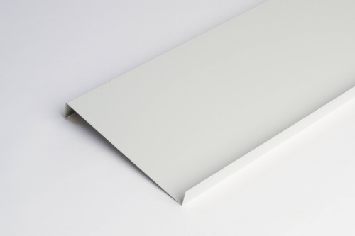 Отлив оконный оцинкованный c порошковым покрытием 0,45мм ширина более 625 мм RAL 9023