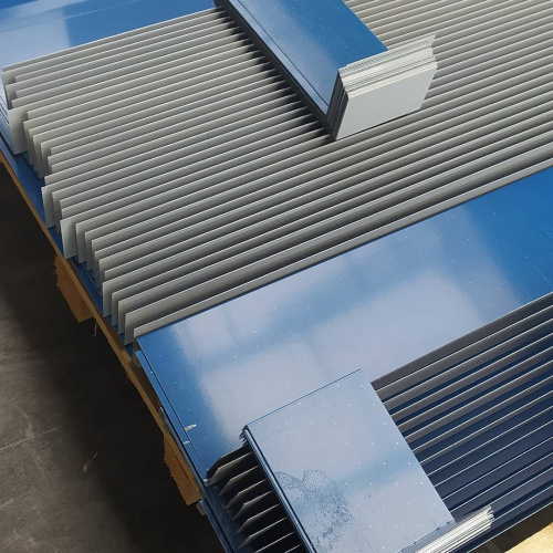 Планка примыкания в накладку для кровли оцинкованная с порошковым покрытием 0,45мм RAL 5005 фото 3