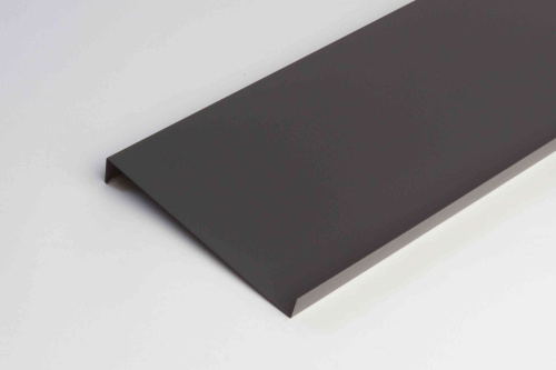 Отлив оконный оцинкованный c порошковым покрытием 1,2мм ширина более 625 мм RAL 7024 Отлив оконный оцинкованный c порошковым покрытием 1,2мм ширина более 625 мм RAL 7024