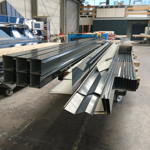 Откос оконный, дверной простой оцинкованный 0,45мм Откос оконный, дверной простой оцинкованный 0,45мм