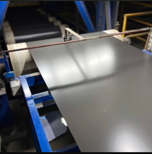 Лист оцинкованный с полимерным покрытием (окрашенный) 0.5 мм RAL 7024 фото 2