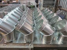 Колено водосточное оцинкованное ф150х400x400мм