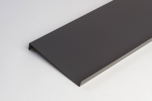 Отлив оконный оцинкованный c порошковым покрытием 0,7мм ширина более 625 мм RAL 7009