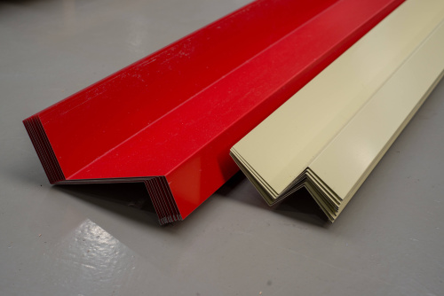 Планка торцевая оцинкованная с порошковым покрытием 0,45мм ширина менее 625 мм RAL 6029 фото 8 Планка торцевая оцинкованная с порошковым покрытием 0,45мм ширина менее 625 мм RAL 6029 фото 8