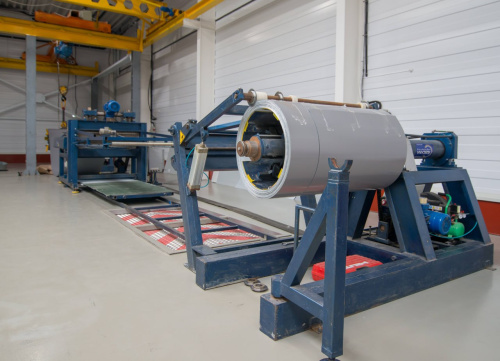 Лист оцинкованный с полимерным покрытием (окрашенный) 0.4 мм RAL 7004 фото 3 Лист оцинкованный с полимерным покрытием (окрашенный) 0.4 мм RAL 7004 фото 3