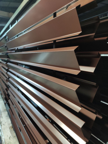 Планка стыковочная RAL 8017 оцинкованная c порошковым покрытием 0,45 мм фото 3