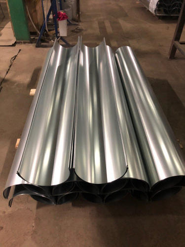 Желоб водосточный оцинкованный ф190х2000мм Желоб водосточный оцинкованный ф190х2000мм