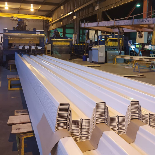 Профнастил оцинкованный с полимерным покрытием полиэстер Н75 buildstor 0,7х800мм RAL 7024 Графитовый серый фото 6