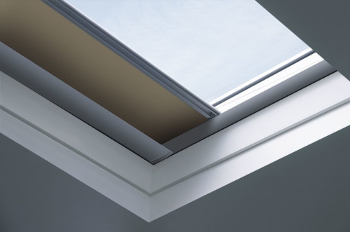 Окно для плоской крыши ПВХ белый управление стержнем (приобретается отдельно) Fakro DMC-C P2 100*150см фото 5