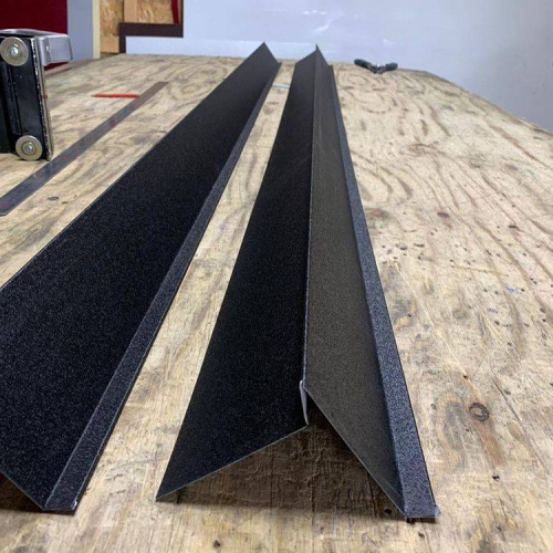 Планка ветровая фронтонная оцинкованная c полимерным покрытием 0,45мм RAL 5005 фото 4