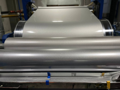 Лист оцинкованный с полимерным покрытием (окрашенный) 1.5 мм RAL 9006 фото 2 Лист оцинкованный с полимерным покрытием (окрашенный) 1.5 мм RAL 9006 фото 2